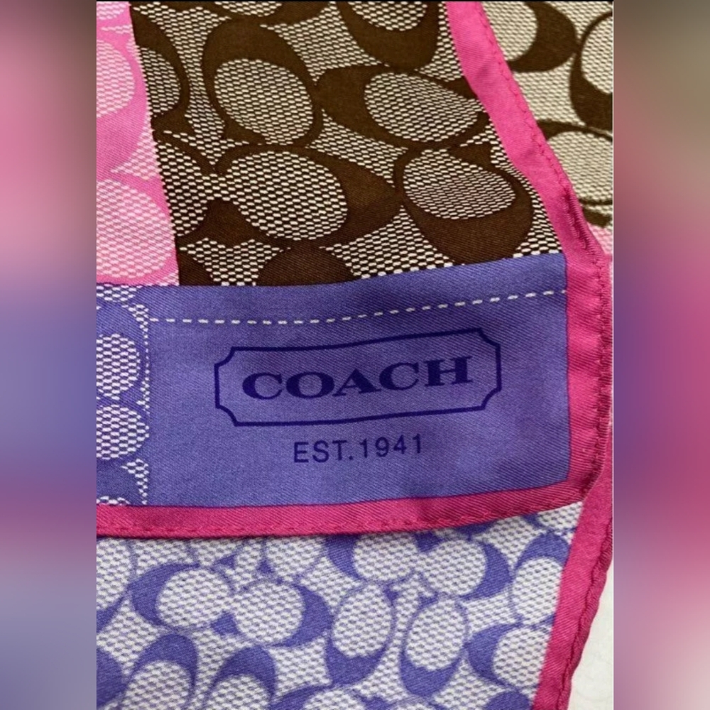 NEW Coach Designer Women's Signature C Multi-Color Bandana Scarf Wrap NWT - Picture 9 of 9